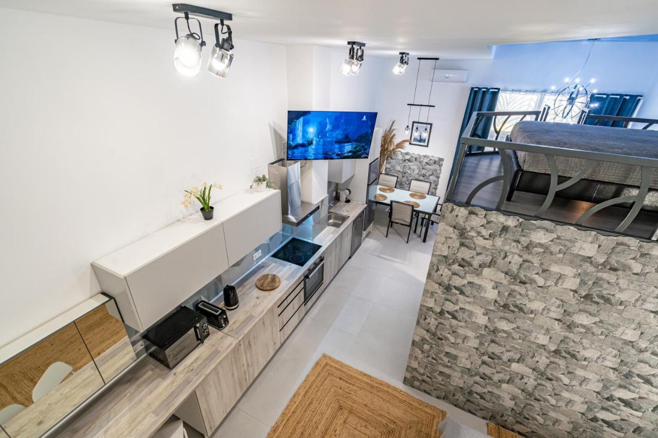 Exquisite Studio Apartment With An Original Design Valência Exterior foto