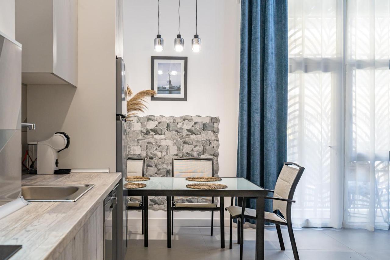 Exquisite Studio Apartment With An Original Design Valência Exterior foto
